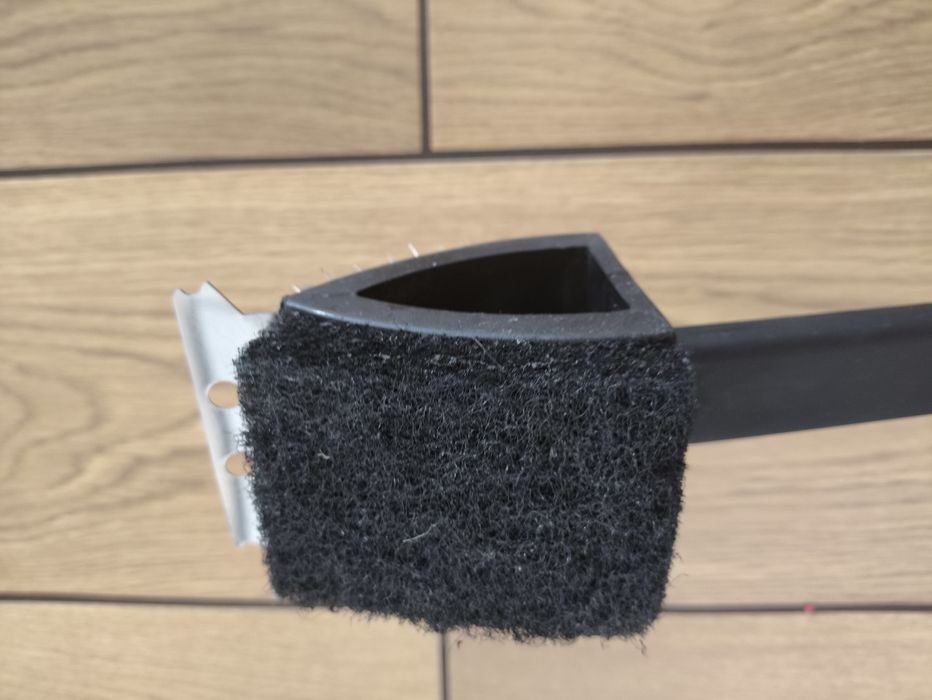 Szczotka drapak czyścik do grilla