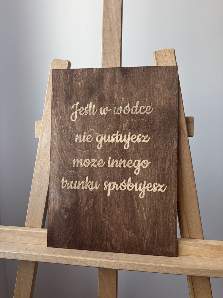 Tablica ślubna jeśli w wódce nie gistujesz słodki stół alkoholowy ślub
