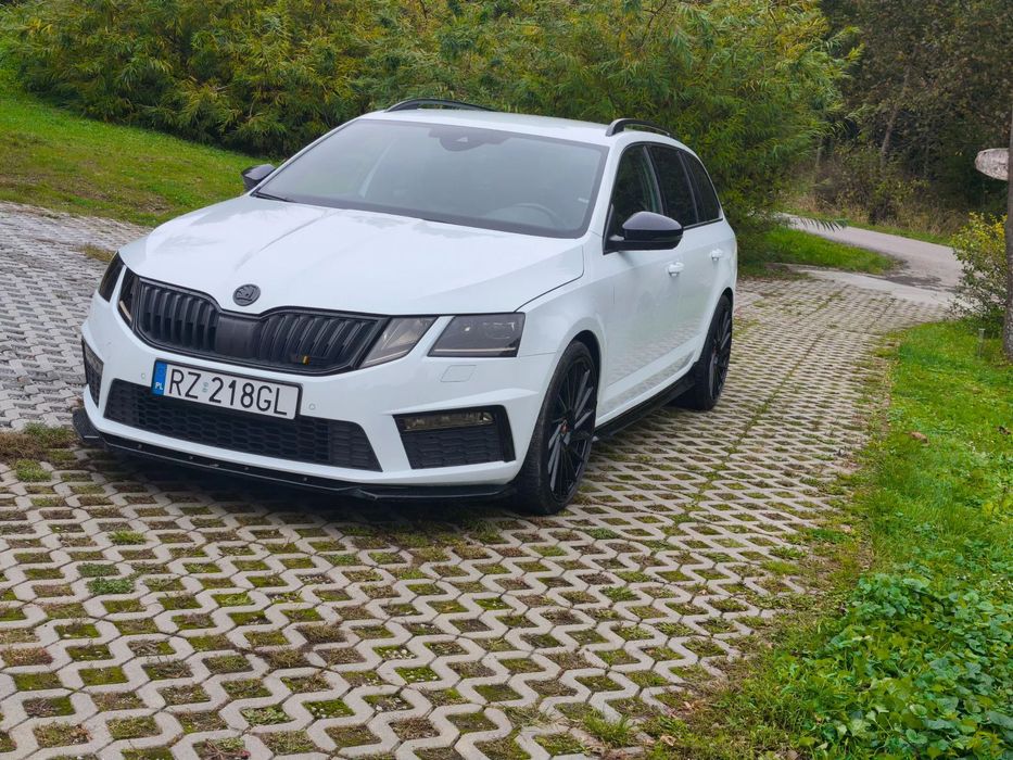 Skoda Octavia Skoda Octavia III VRS 4x4 DSG Virtual