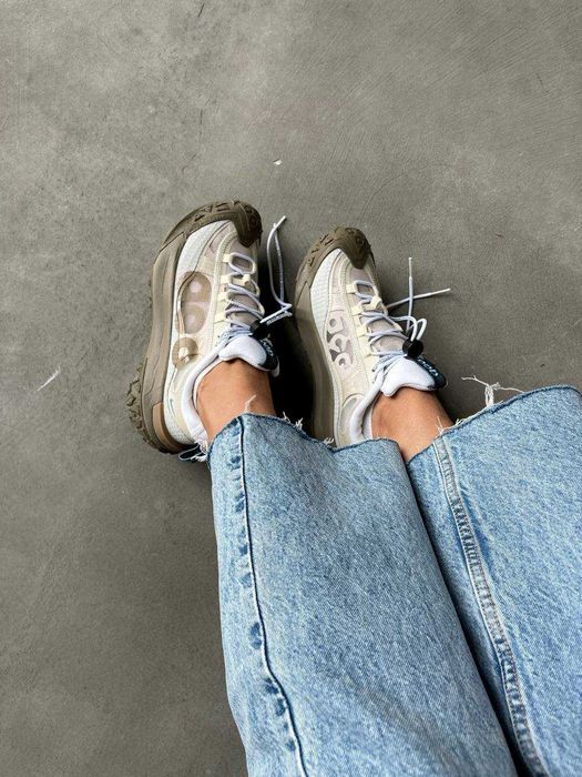 Кросівки Nike ACG Mauntain Fly 2 Gore-Tex Beige premium