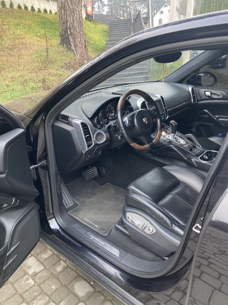 Продам своє надійне авто