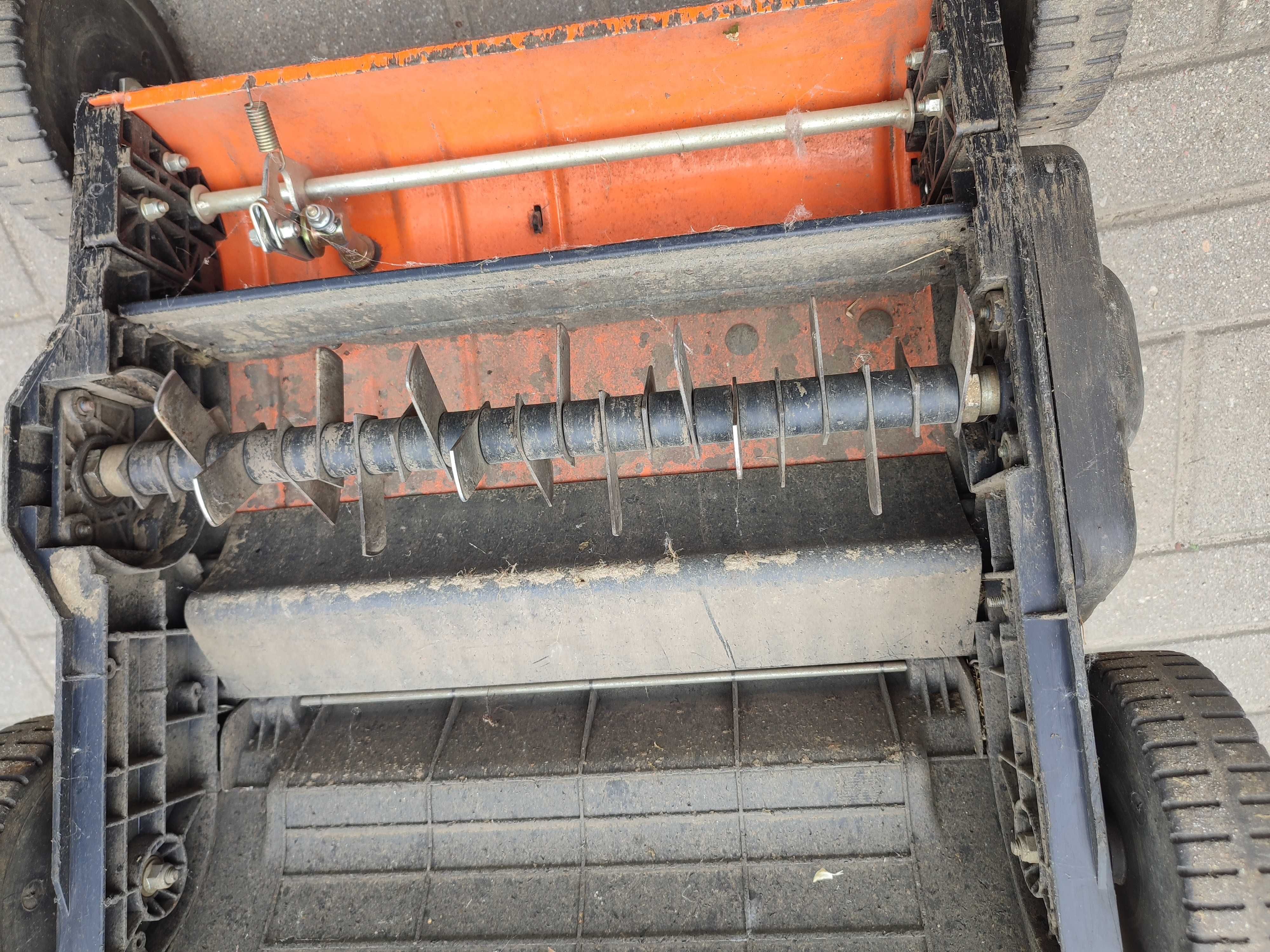 Wertykulator elektryczny MTD VE40 1500W