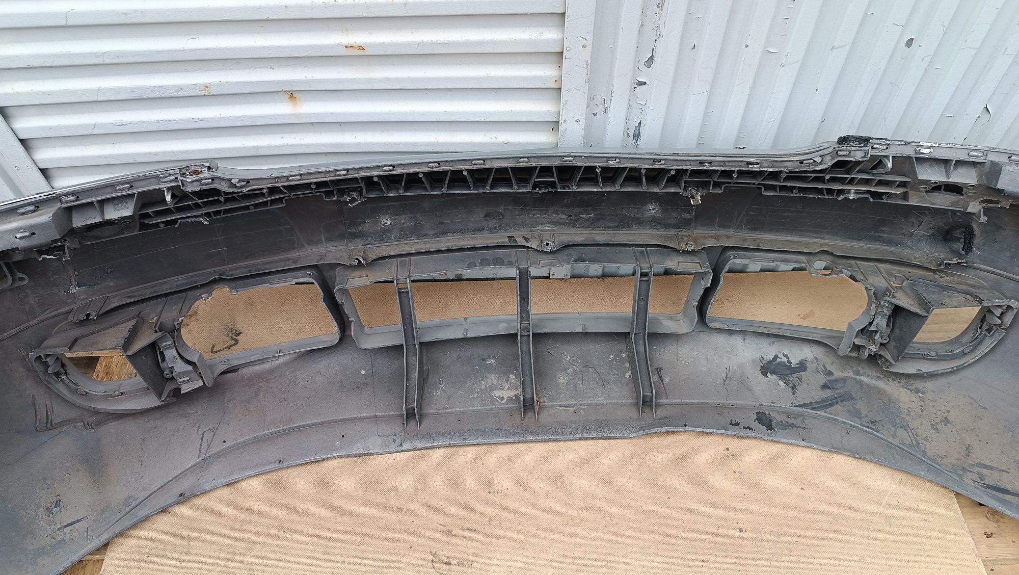 Vendo parachoque de frente Audi A6 C5 ano 1998/2004
