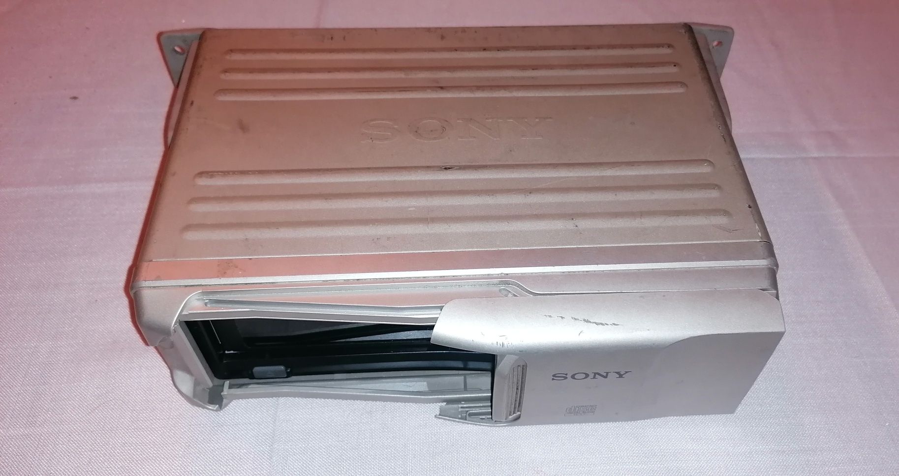 Zmieniarka samochodowa Sony CDX-616