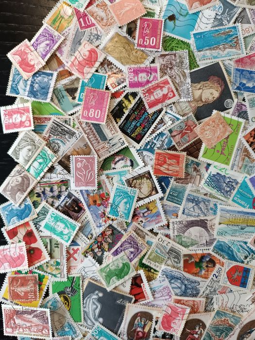 Selos de França todos diferentes