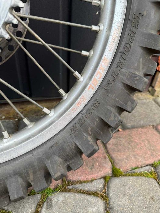 kolo tyl tylne koło kompletne 19 tarcza zebatka suzuki rm 125 / 250