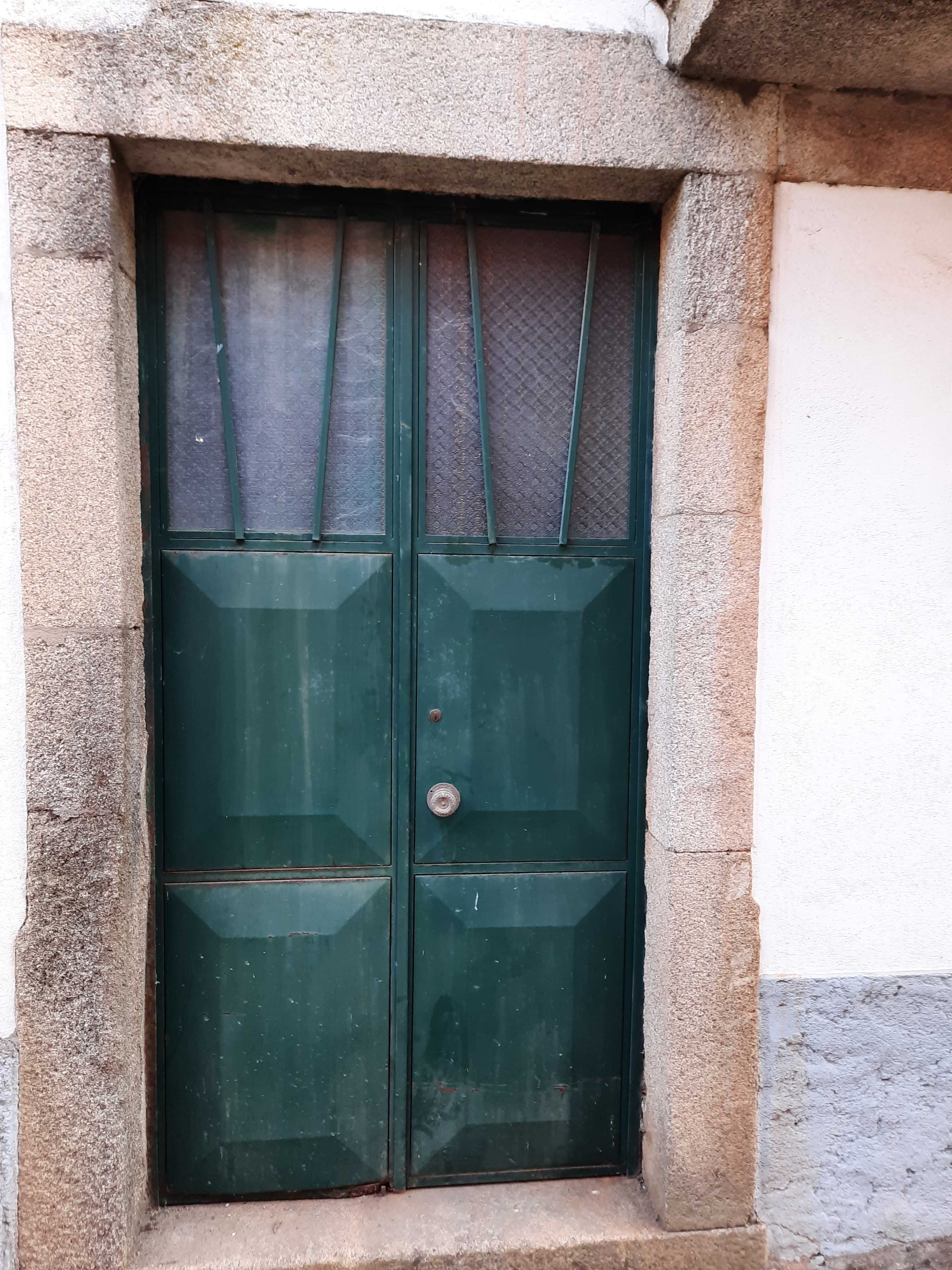 Portas em ferro com vidro | Iron doors with glass