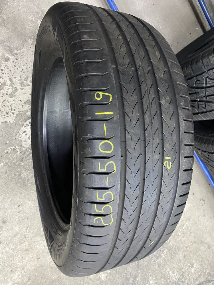 Літні шини 255/50 R19 CONTINENTAL