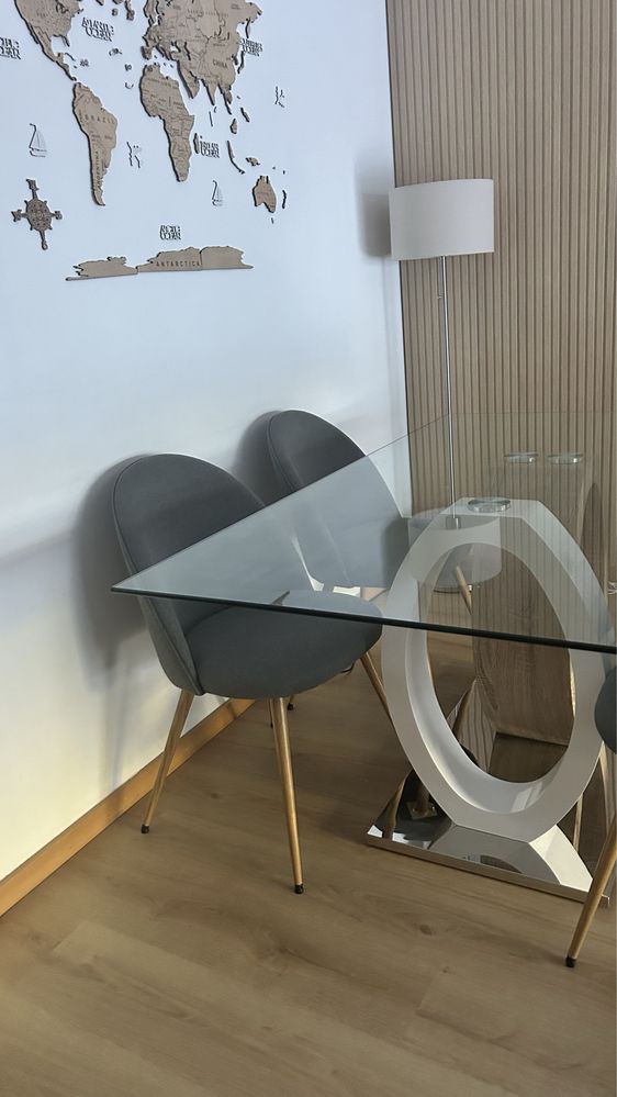 Mesa jantar tampo em vidro