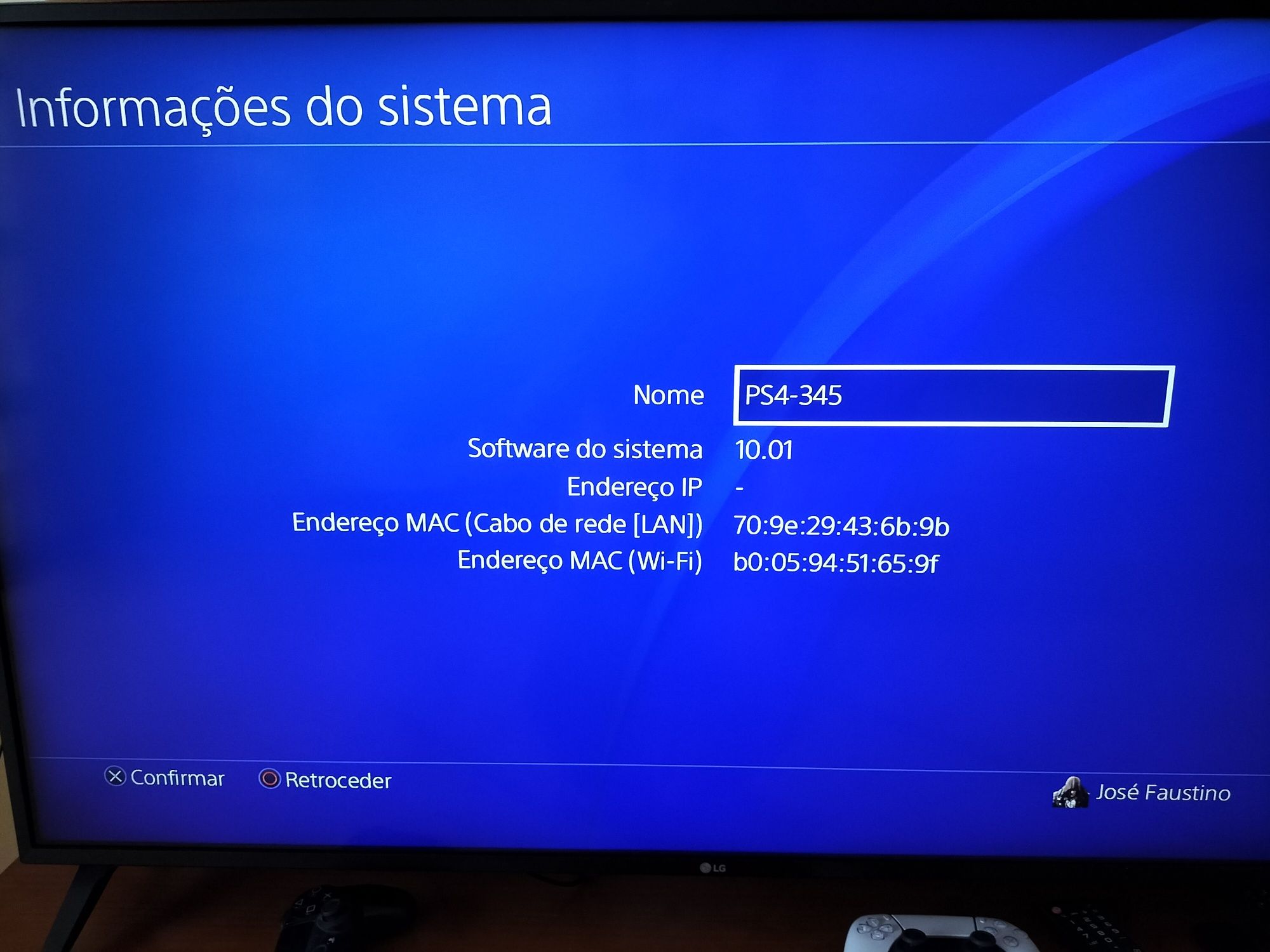 Consola Ps4 + comando + 6 jogos