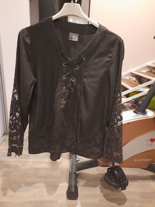 Bluzka elegancka w rozmiarze M