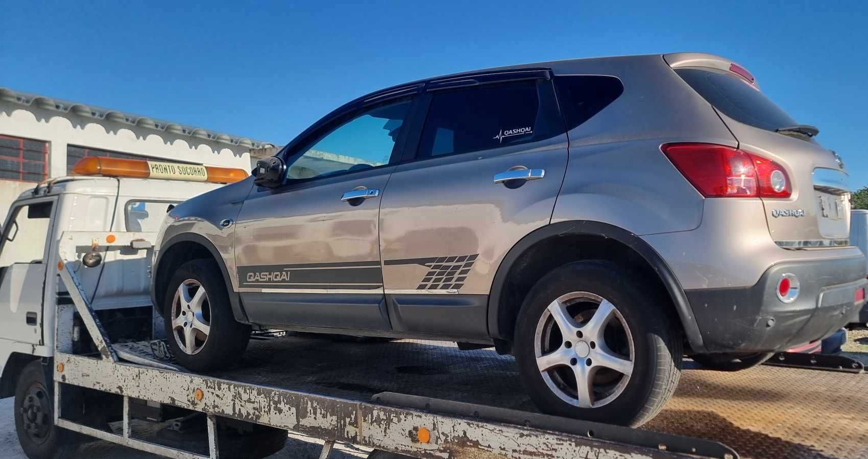 Para peças Nissan Qashqai 2.0I ano 2008