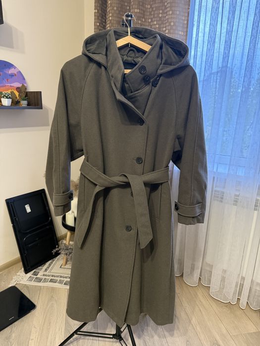 Пальто жіноче pull&bear розмір s