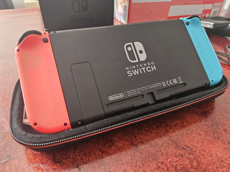 Nintendo Switch V2 HAC-001(-01)