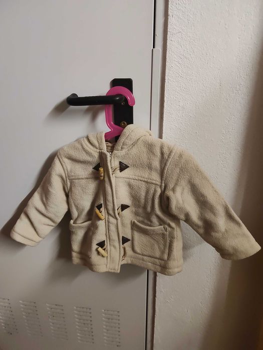 Casaco quentinho a imitar pele cordeiro