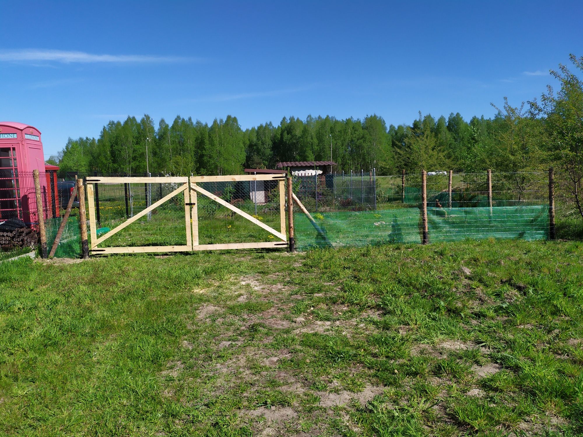 Ogrodzenia tymczasowe budowlane siatka leśna bramy furtki