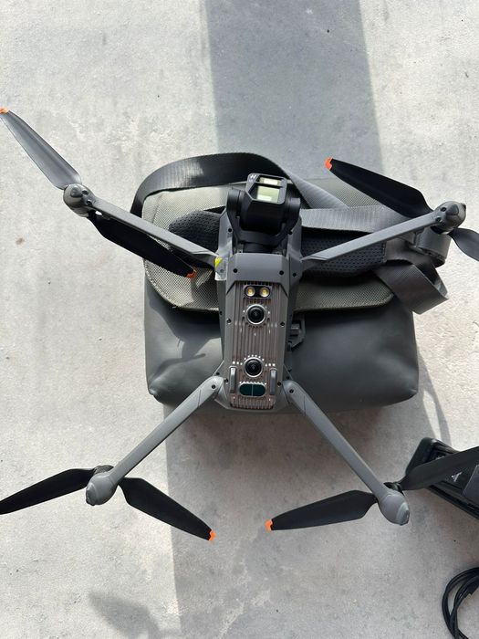 Дрон Dji Mavic 3 combo