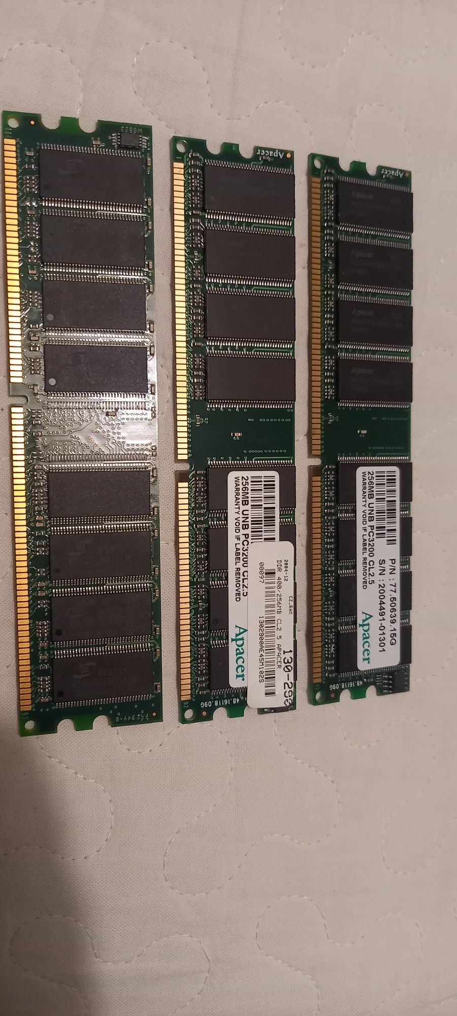 Kości pamięci DDR 256MB