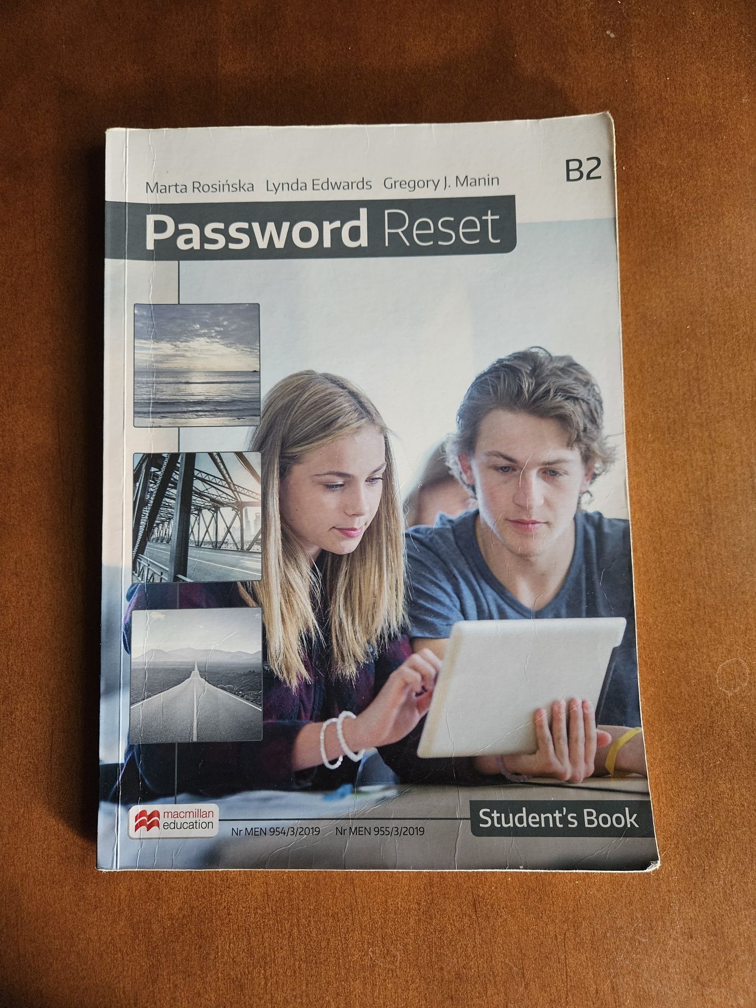 Password reset B2 Student's book