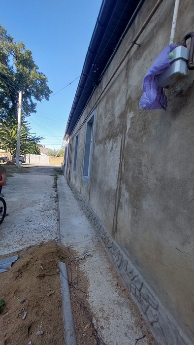 Продам частину будинку. Вул.Вірменська,80.