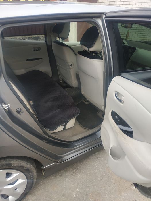 Nissan leaf  42 kWh