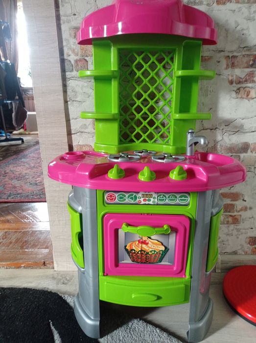 Дитяча іграшкова кухня