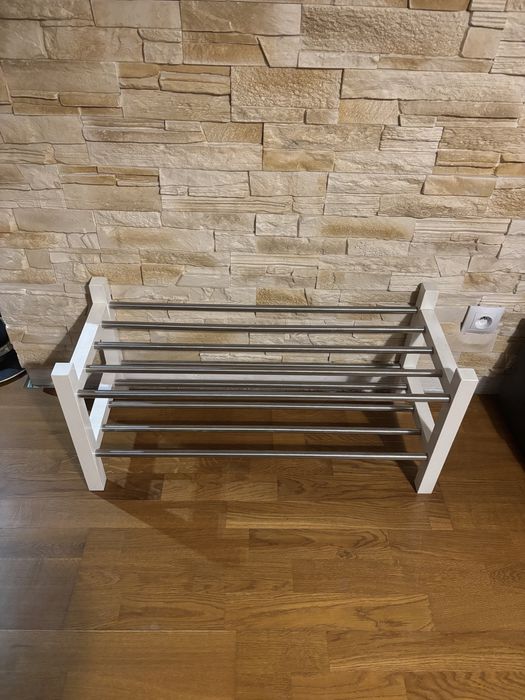 Ikea Tjusig półka na buty biała