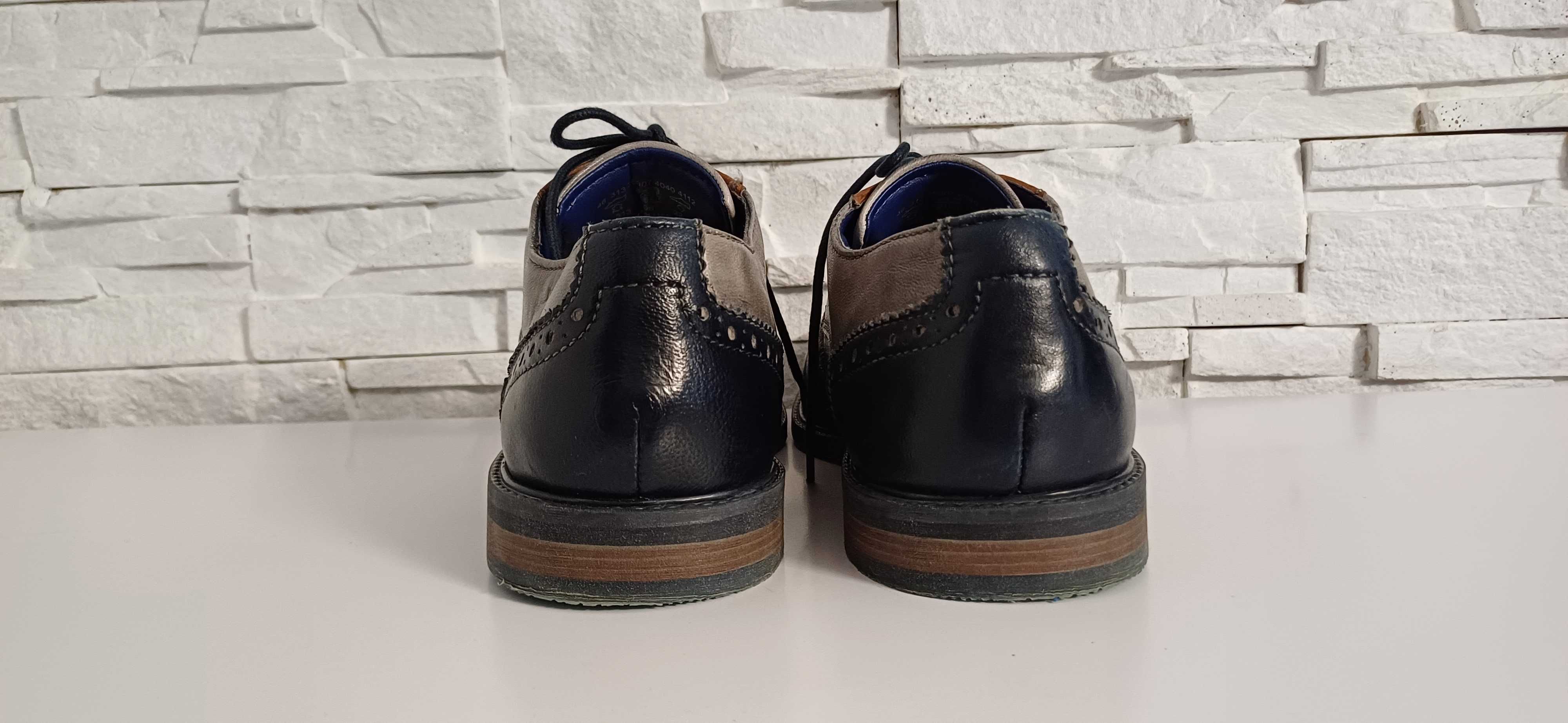 Buty wizytowe BUGATTI roz.46 wkł.30,5 cm.