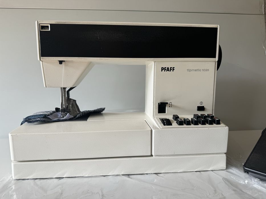 Maszyna do szycia Pfaff Wieloczynnościowa Idealna