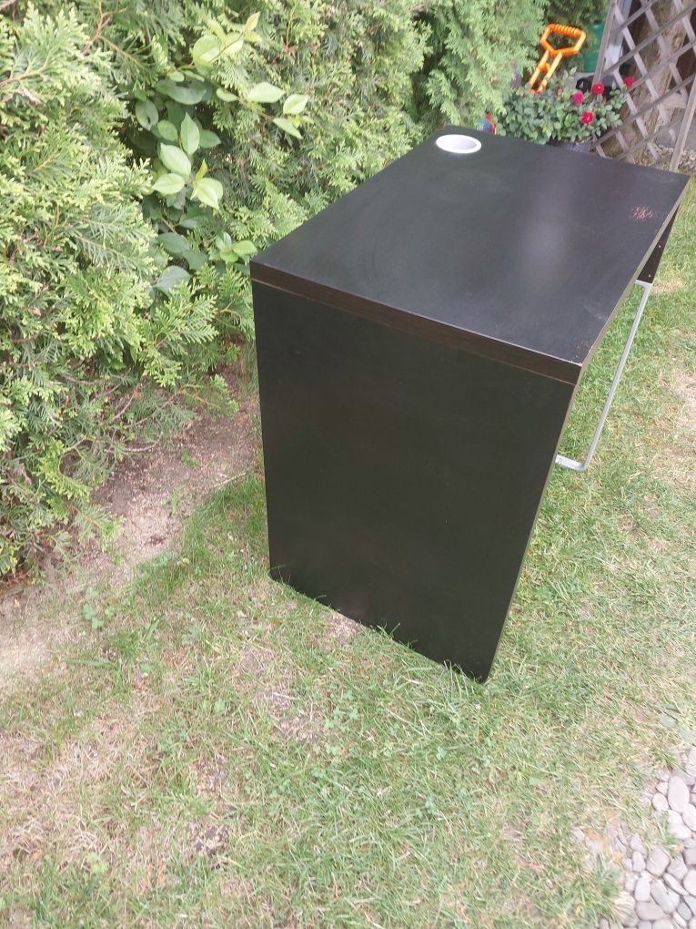 Sprzedam biurko 50 x 75 wysokość 75 cm