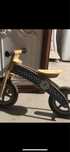 Bicicleta de madeira para ceiança