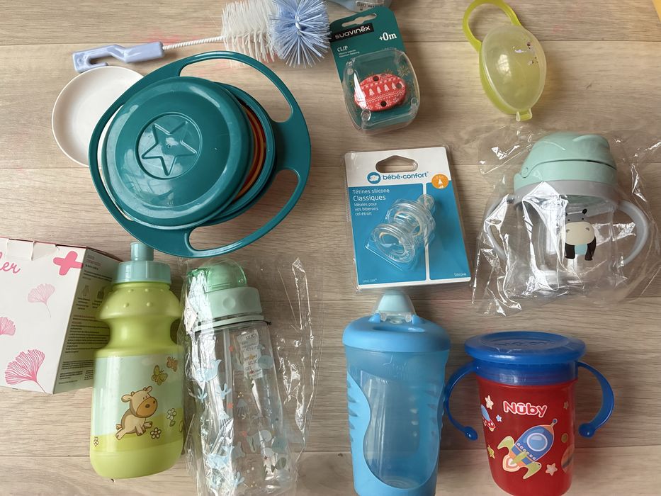 Copos, tigelas, chuchas Artigos de bebé e crianca