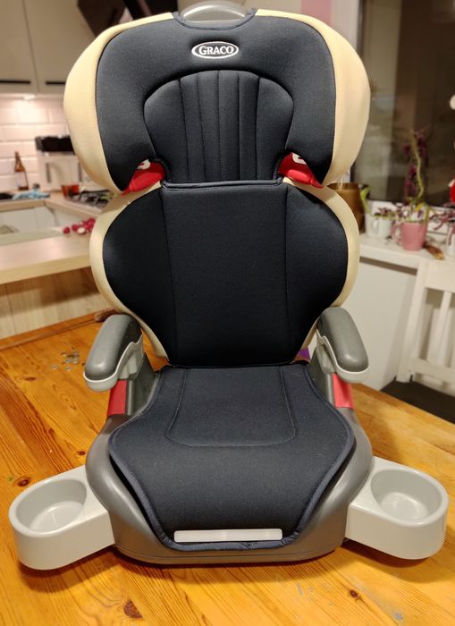 Fotelik samochodowy Graco 15-36 kg