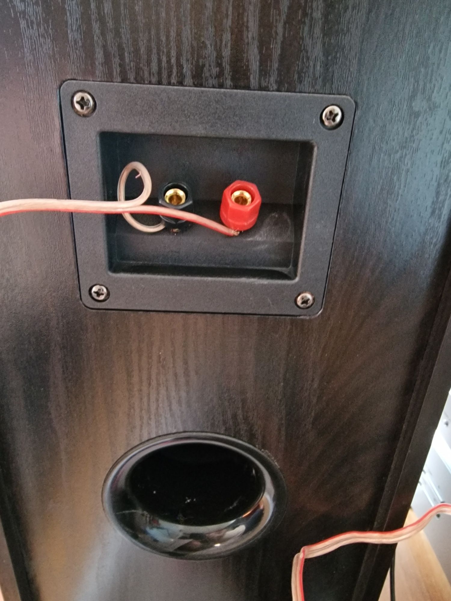 Kolumny 2 szt. głośnikowe moc RMS 350 W /muzyczna PMPO 500 W / 8 Ohm
