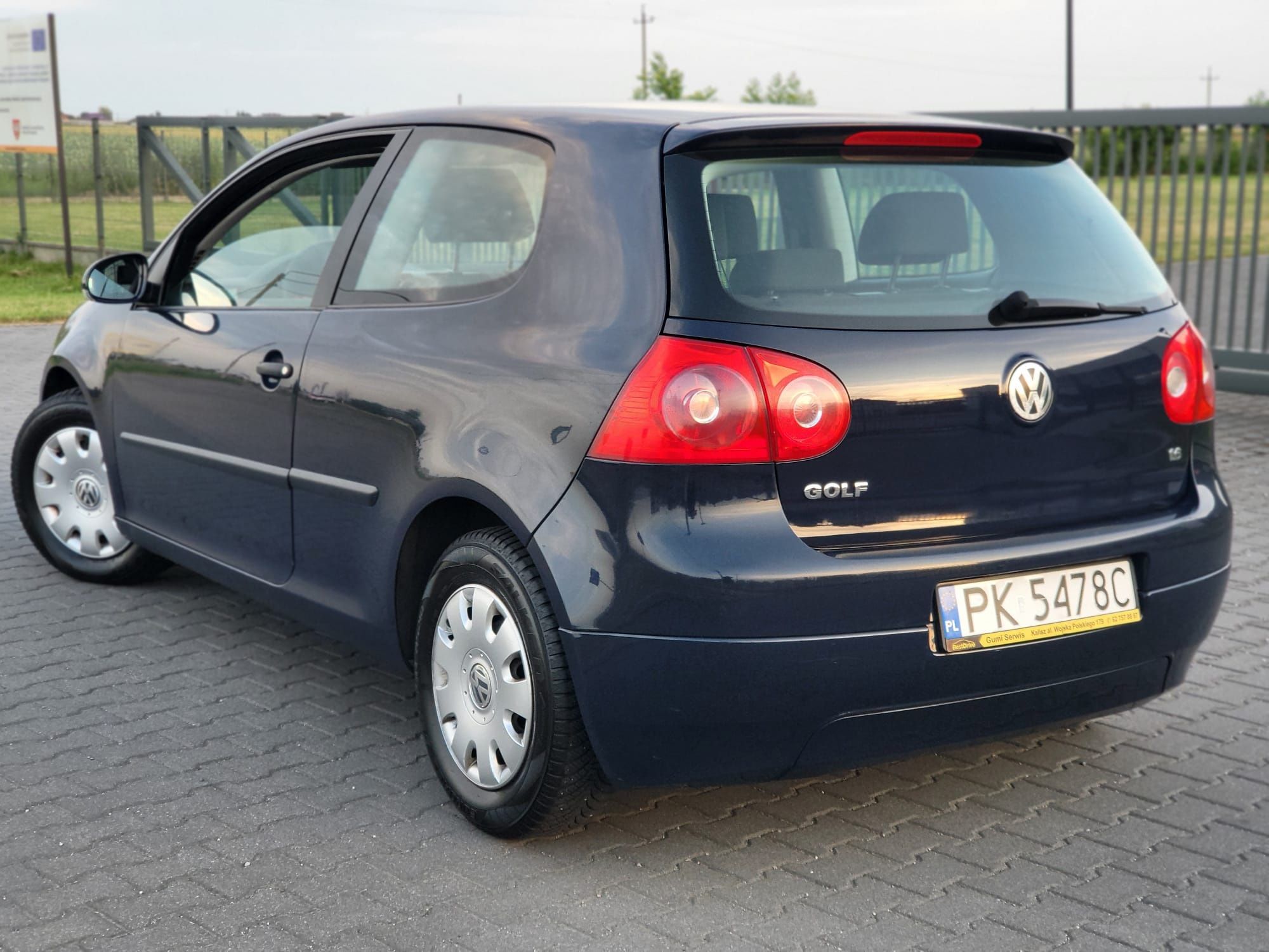 Volkswagen Golf V 1.6 MPi 102km Benzynka 2005r - Klima Mrozi - Zadbany