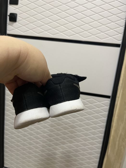 Кросівки NIKE розмір 25