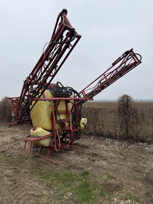 Opryskiwacz Hardi Mega 1200l