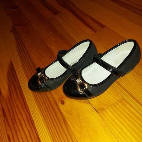 Туфлі дитячі чорні ,розмір 27