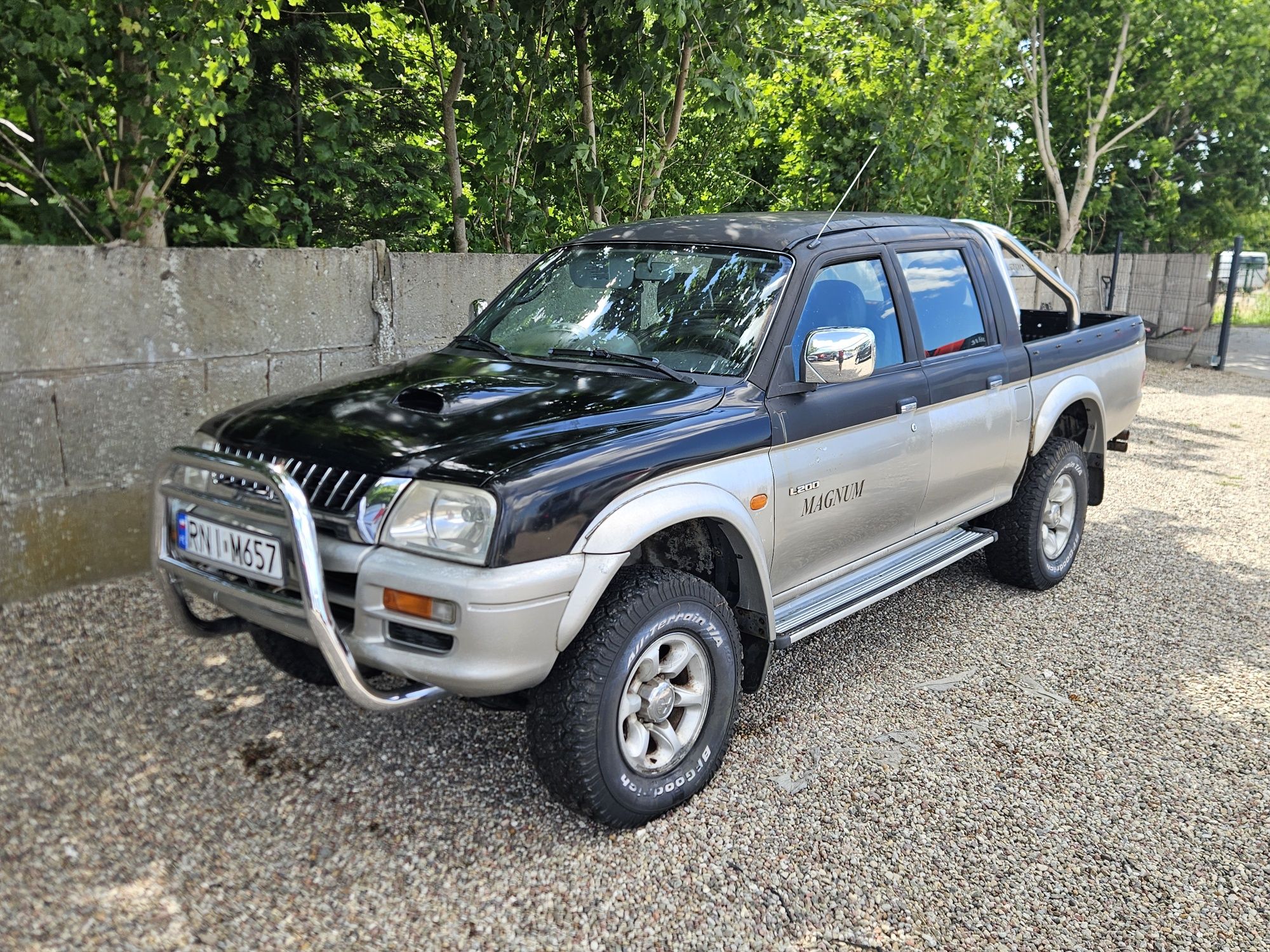 Mitsubishi L200 2.5 * Skóra * Klimatyzacja * 4x4 * Bloka