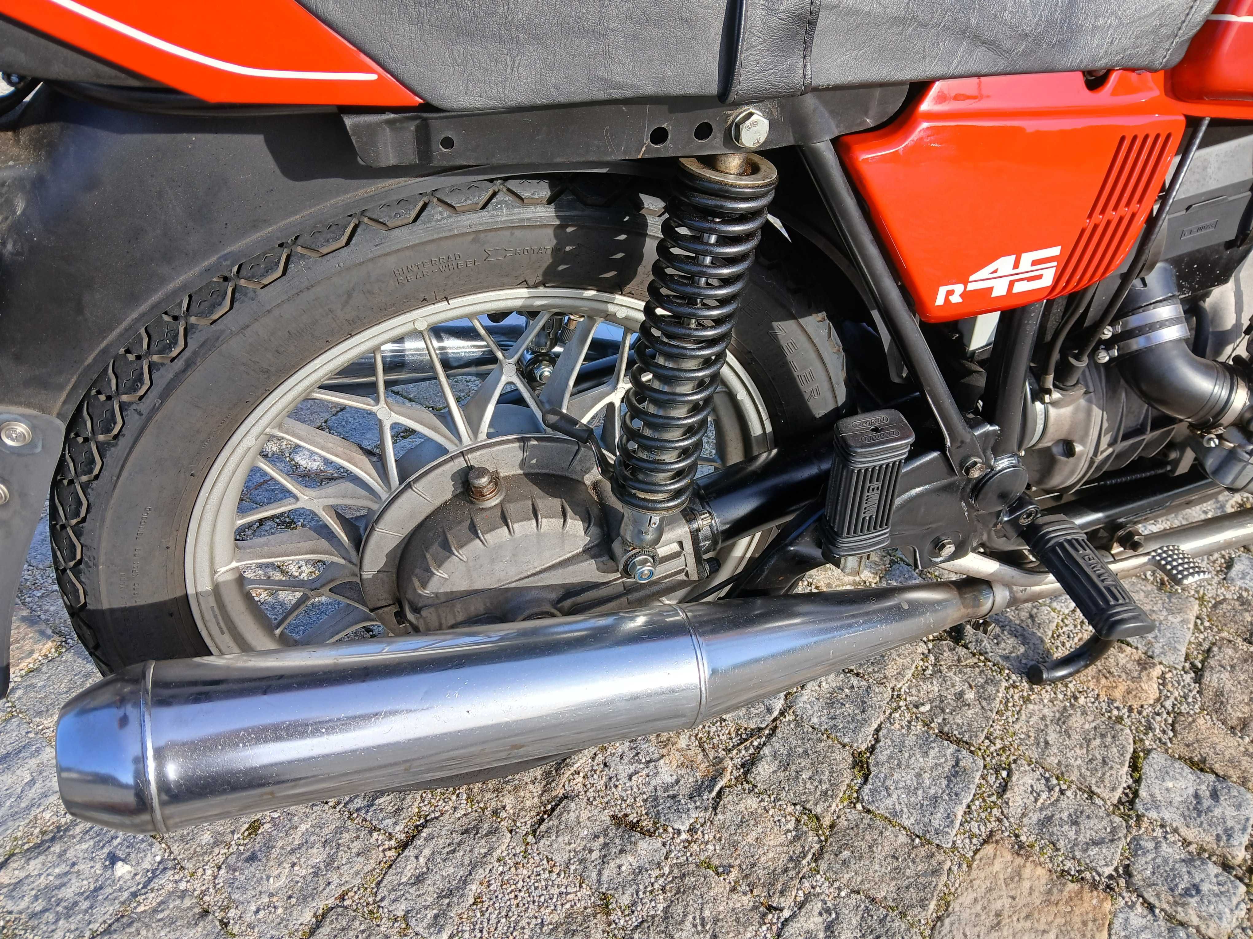 Mota clássica BMW R45
