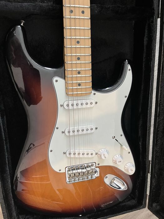 Guitarra Fender Stratocaster USA