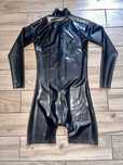 984/ OD RĘKI L body lateks latex kombinezon catsuit długi rękaw szorty