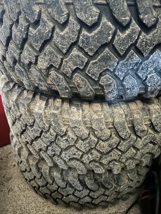 Jantes com Pneus incluidos com pouco uso