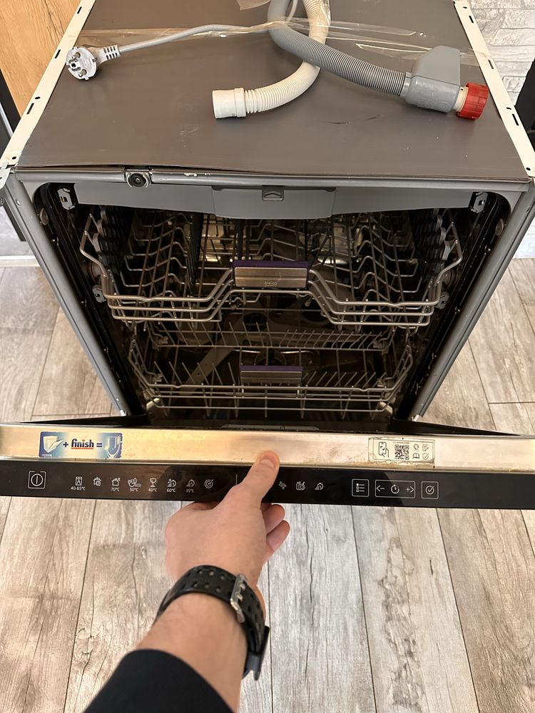 Zmywarka Beko jak nowa pod zabudowe 60cm automatyczne drzwi szuflada