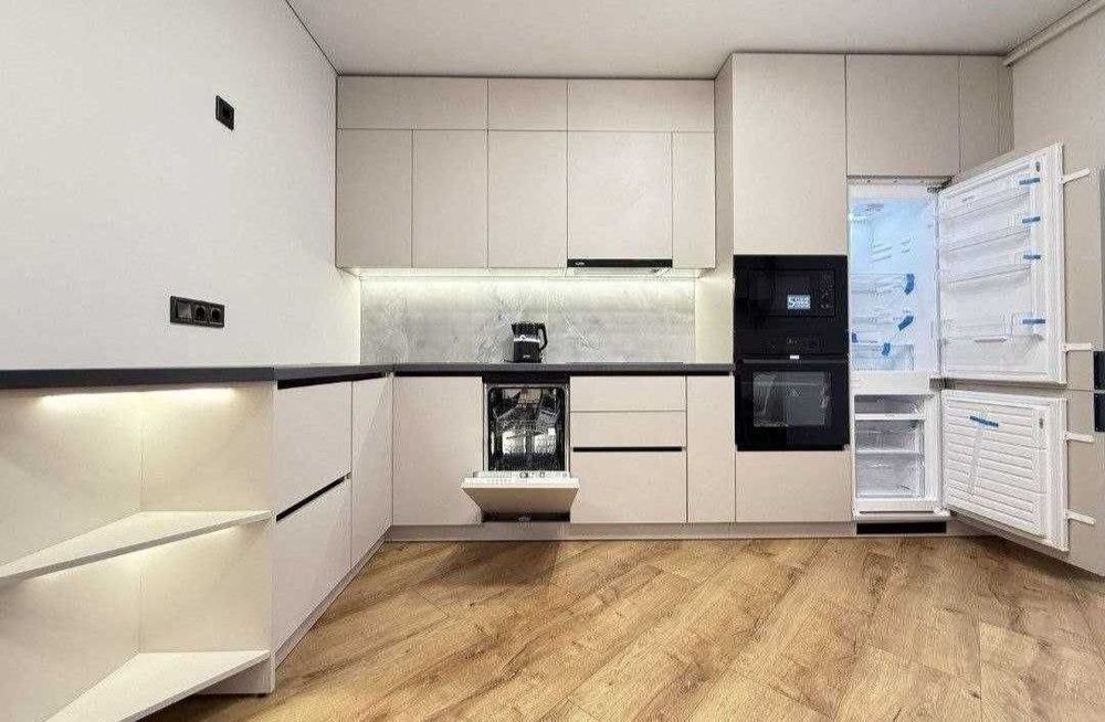 1-кімнатна 48кв.м ,,На Щасливому "З РЕМОНТОМ! Студентська 24а