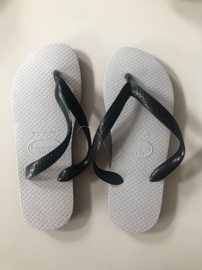 Havaiana branca e preta 39/40