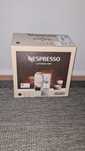 Ekspres DELONGHI Nespresso Lattissima One EN510.B Czarny