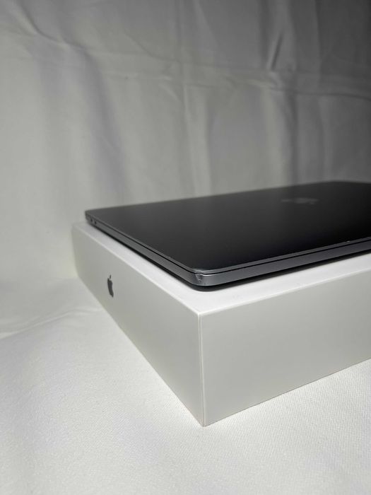 MacBook Pro 15" 1Tb (2016) a1707