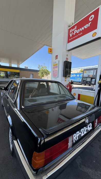 BMW E30 316 Clássico