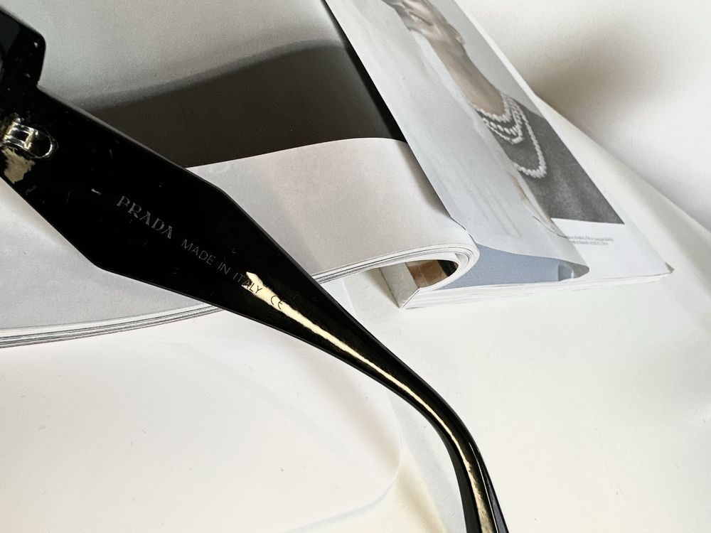 Modne i popularne damskie okulary przeciwsłoneczne  w stylu Prada